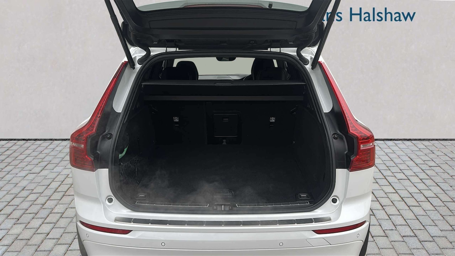 Used Volvo XC60 2018 for sale - 77648807: Photo 7