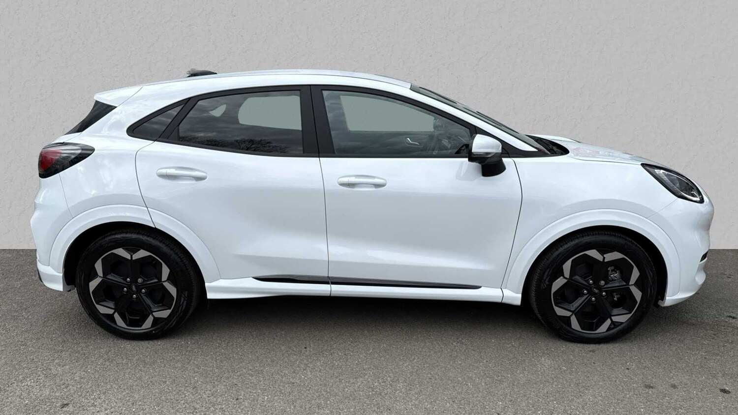 Used Ford Puma 2025 for sale - 76411359: Photo 4