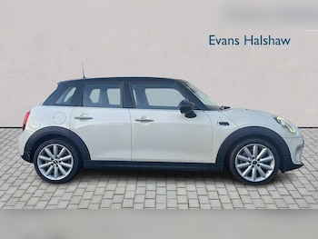 Used MINI Hatch 2020 for sale - 77239892: Photo