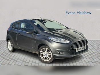 2015 - 1.25 82 Zetec 3dr
