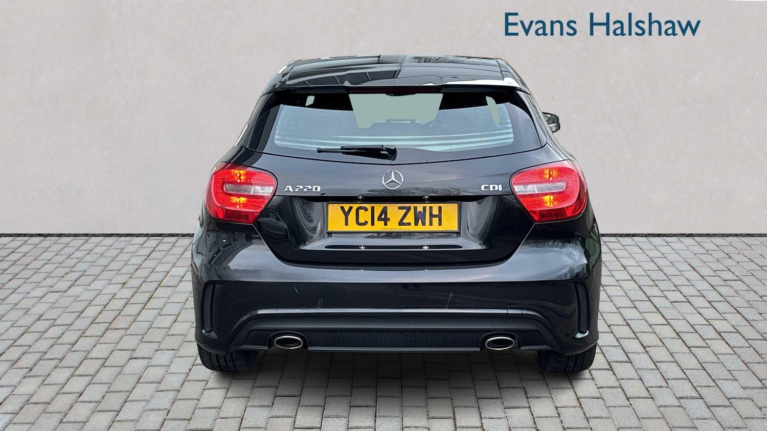 Used Mercedes-Benz A-Class 2014 for sale - 76075406: Photo 4