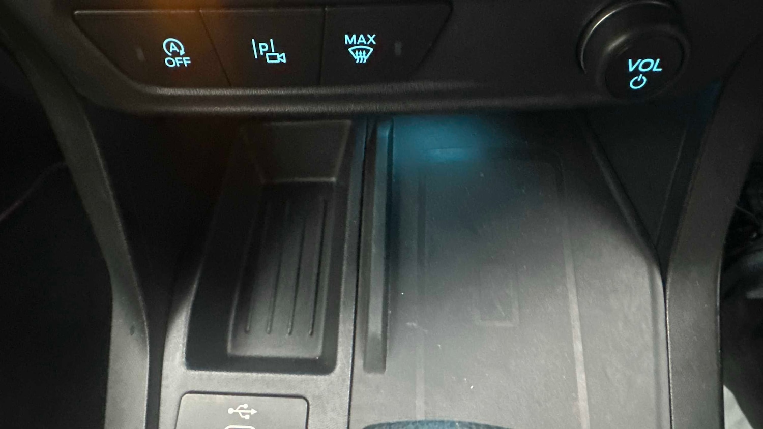 Used Ford Puma 2024 for sale - 77960879: Photo 17