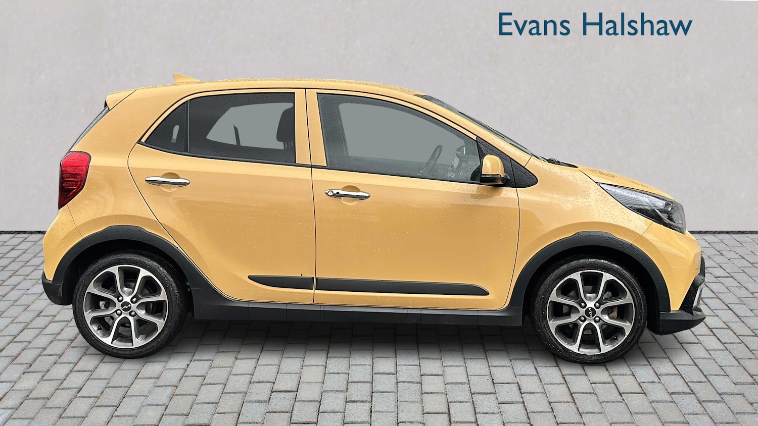 Used Kia Picanto 2022 for sale - 77158451: Photo 2