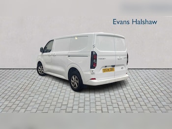 Used Ford Transit Custom 2024 for sale - 76272101: Photo 2