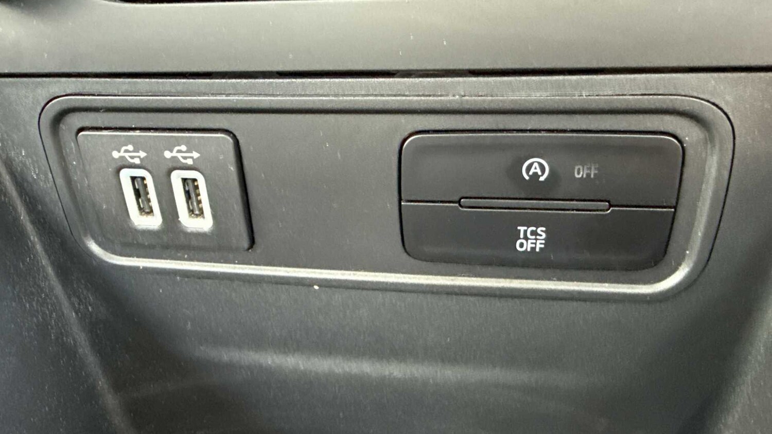 Vehicle 33