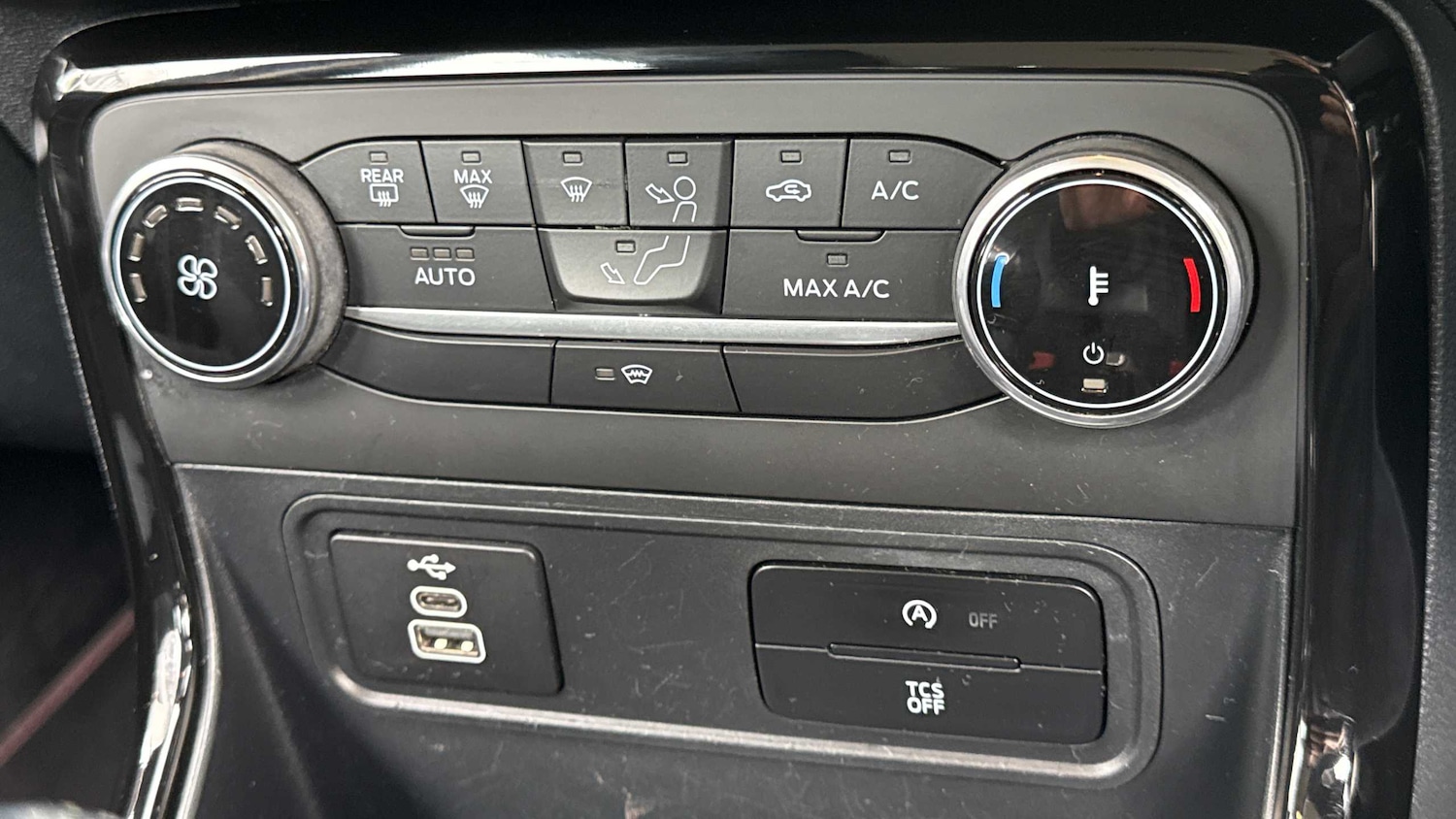 Used Ford Ecosport 2022 for sale - 75944382: Photo 31