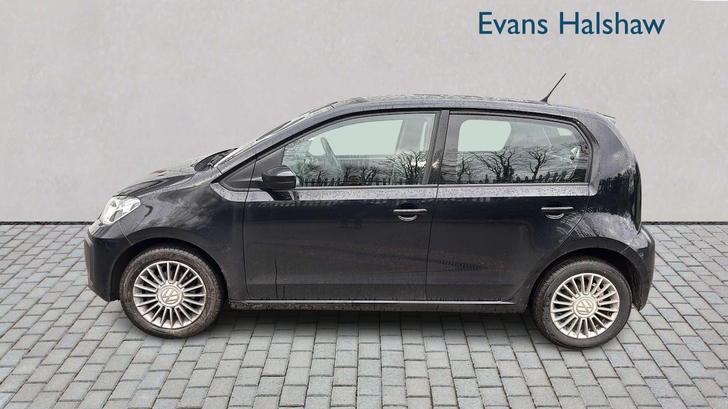 Used Volkswagen up! 2018 for sale - 77514357: Photo 3