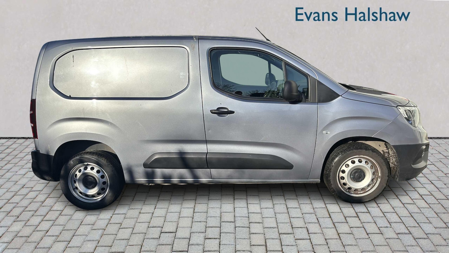 Used Vauxhall Combo 2023 for sale - 77232958: Photo 4