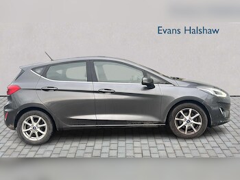 Used Ford Fiesta 2017 for sale - 77257191: Photo