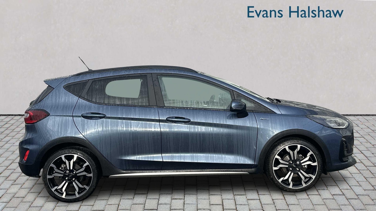 Used Ford Fiesta 2023 for sale - 76842835: Photo 2