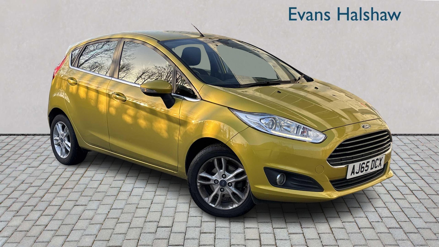 Used Ford Fiesta 2015 for sale - 76624556: Photo 1