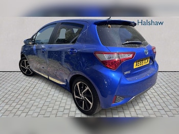 Used Toyota Yaris 2019 for sale - 79535504: Photo