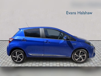 Used Toyota Yaris 2019 for sale - 79535504: Photo