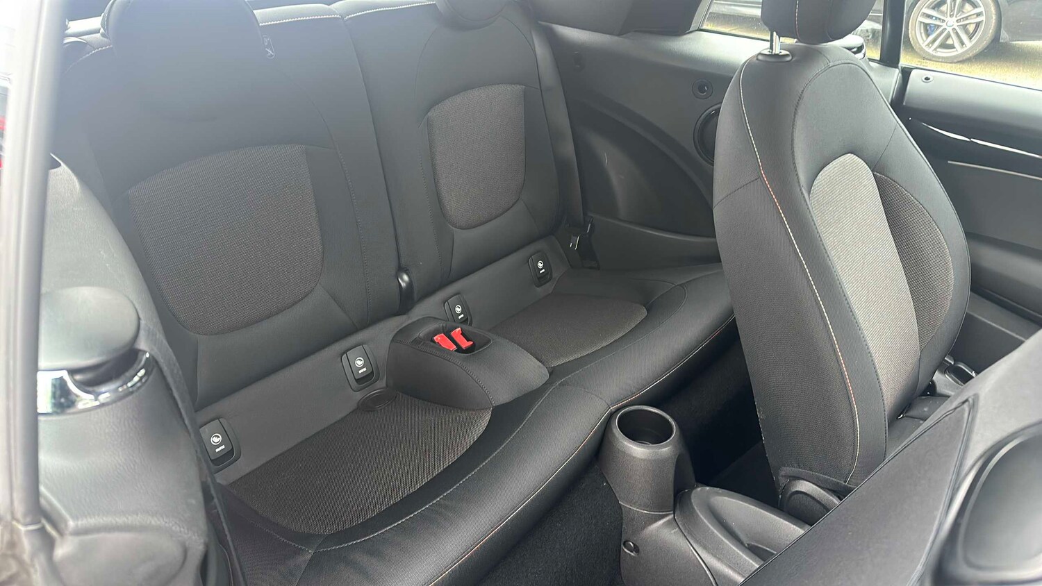 Used MINI Convertible 2022 for sale - 77219582: Photo 12