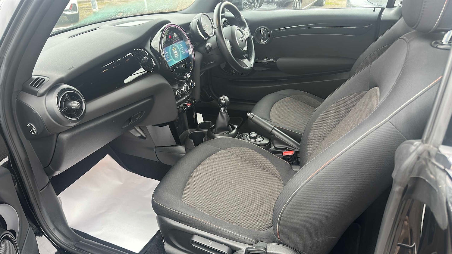 Used MINI Convertible 2022 for sale - 77219582: Photo 13