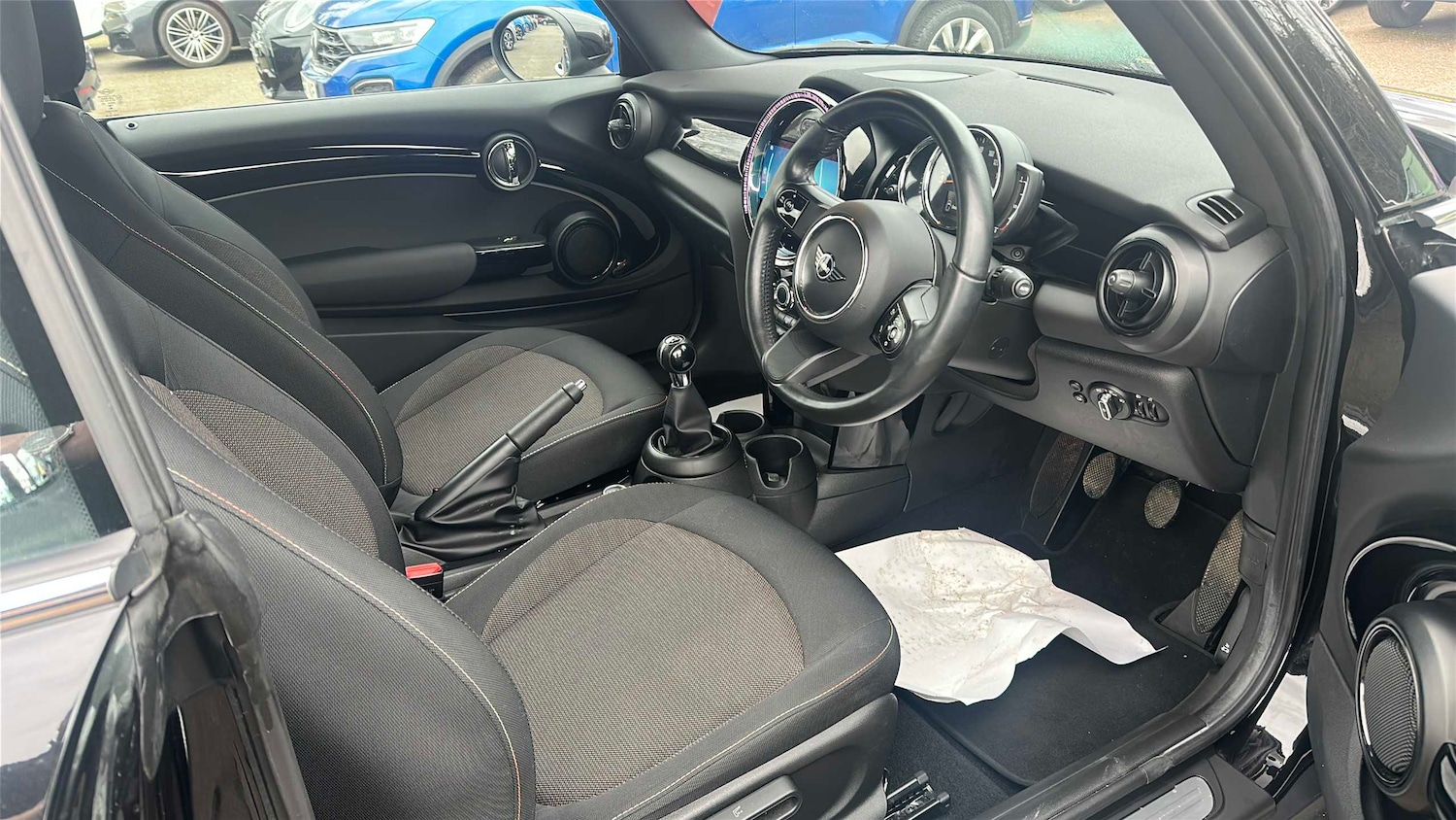 Used MINI Convertible 2022 for sale - 77219582: Photo 8