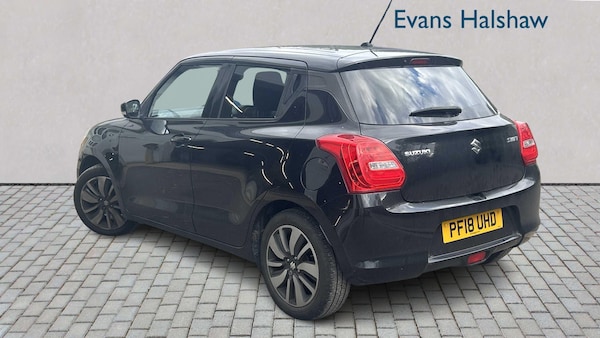 Used Suzuki Swift 2018 for sale - 76218223: Photo 2