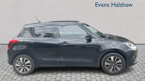 Used Suzuki Swift 2018 for sale - 76218223: Photo 3