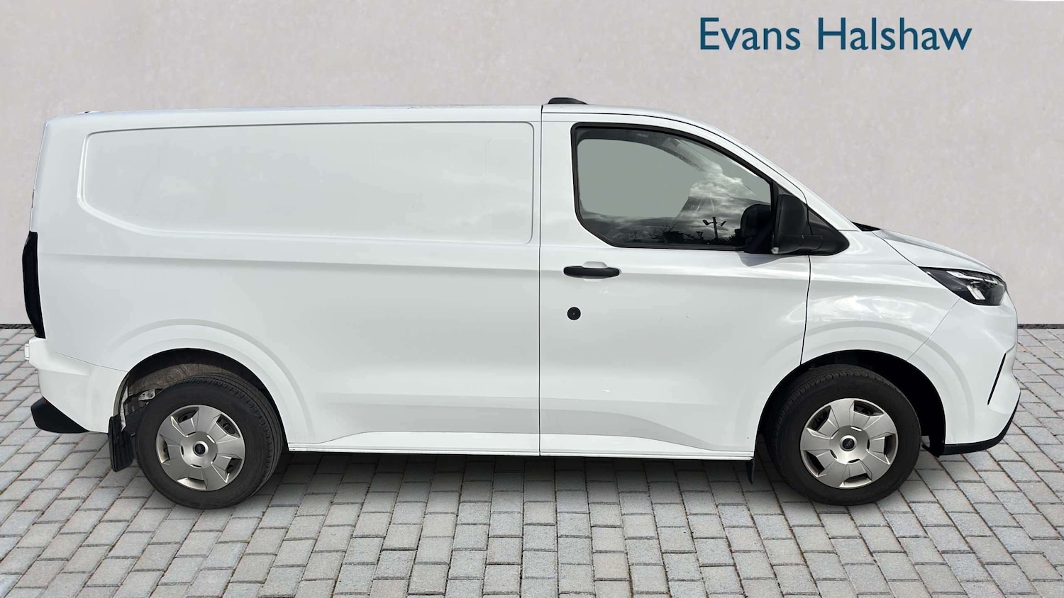 Used Ford Transit Custom 2024 for sale - 77842298: Photo 4