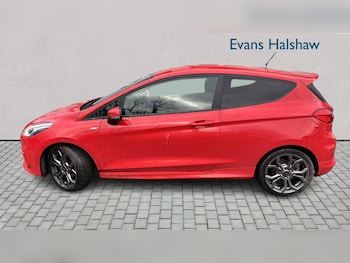 Used Ford Fiesta 2018 for sale - 77443592: Photo
