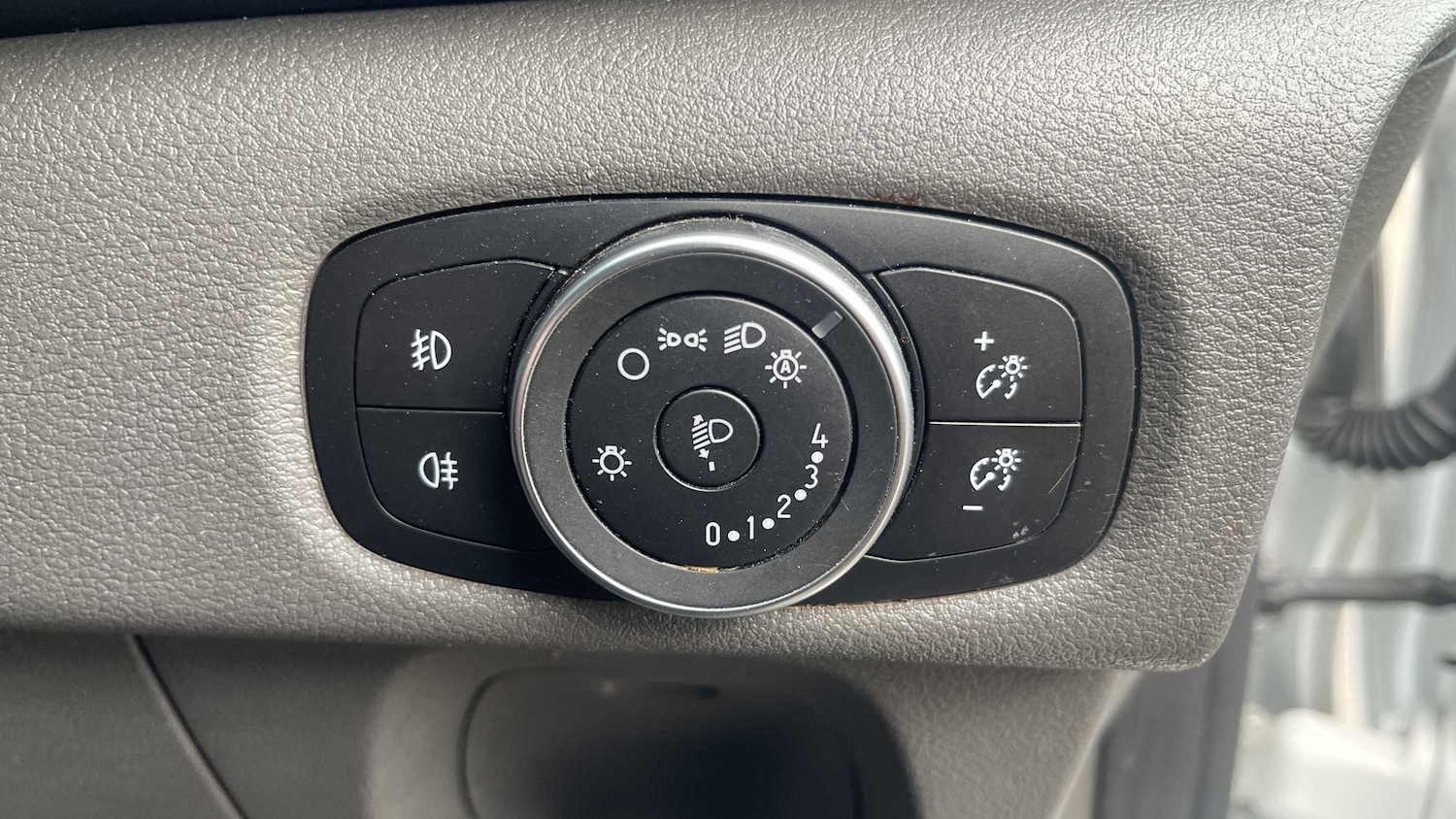 Used Ford Transit Custom 2022 for sale - 77500365: Photo 17