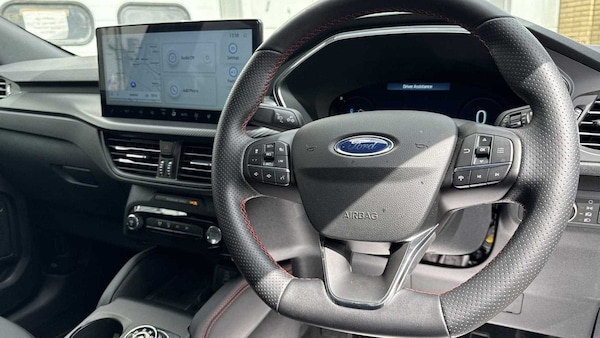 Used Ford Kuga 2024 for sale - 75626033: Photo 13