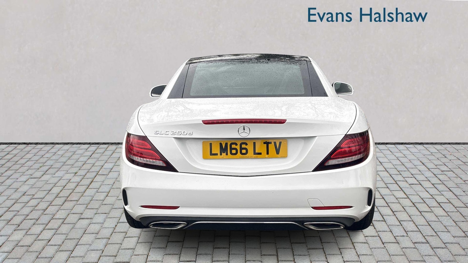 Used Mercedes-Benz SLC 2016 for sale - 77044025: Photo 4