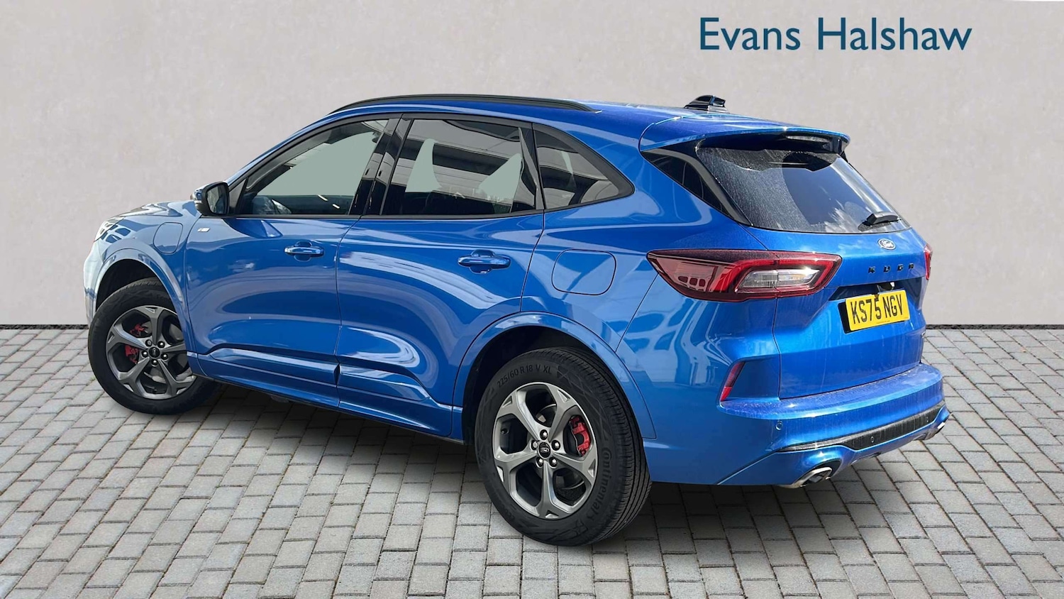 Used Ford Kuga 2025 for sale - 77842423: Photo 2