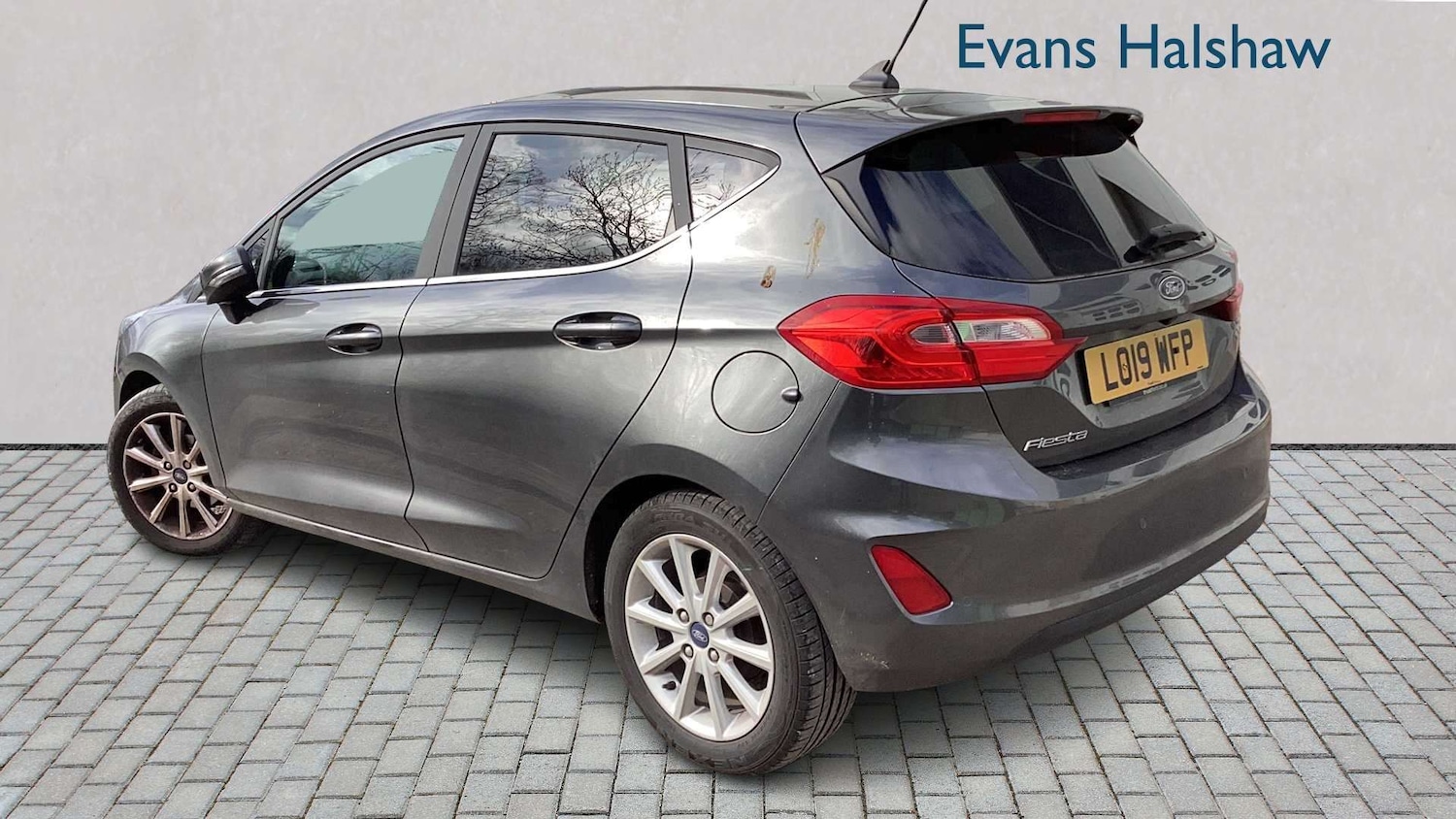 Used Ford Fiesta 2019 for sale - 78137527: Photo 2