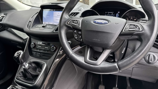 Used Ford Kuga 2018 for sale - 75649332: Photo 13