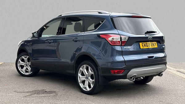 Used Ford Kuga 2018 for sale - 75649332: Photo 2