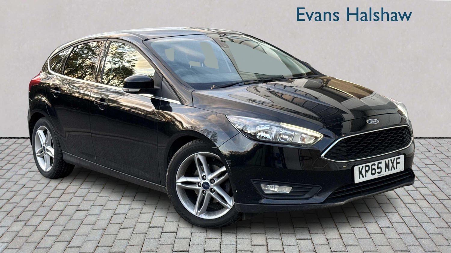 Used Ford Focus 2015 for sale - 76401446: Photo 1