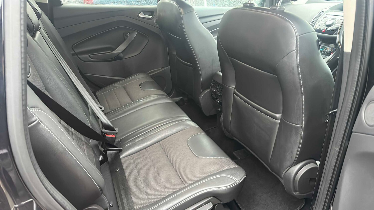 Used Ford Kuga 2015 for sale - 77635063: Photo 12