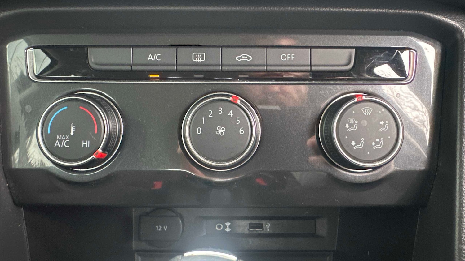 Used Volkswagen Tiguan 2017 for sale - 76390580: Photo 15