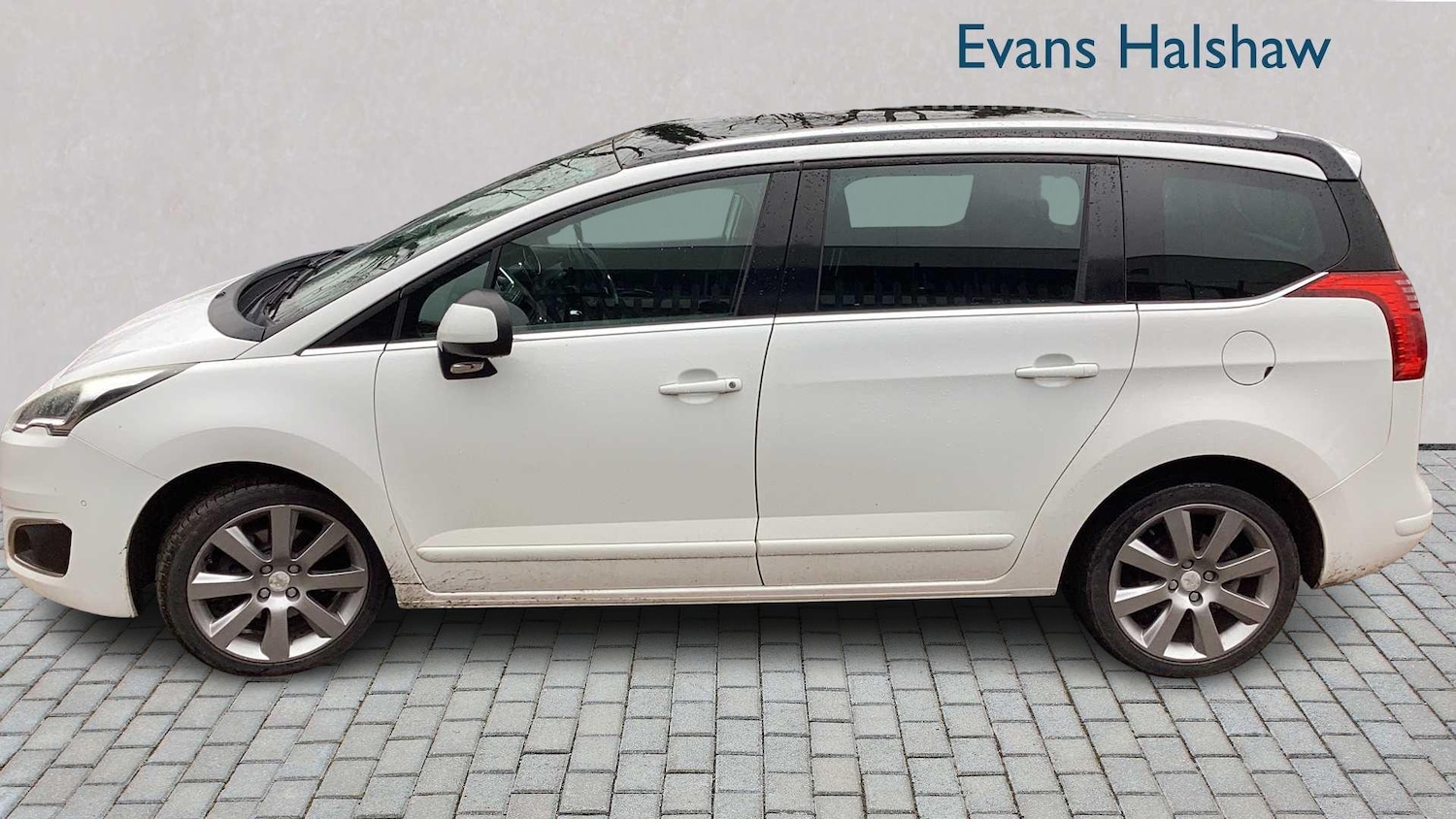 Used Peugeot 5008 2015 for sale - 77635006: Photo 3