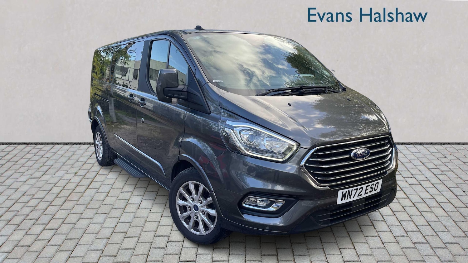 Used Ford Tourneo Custom 2022 for sale - 76390621: Photo 1