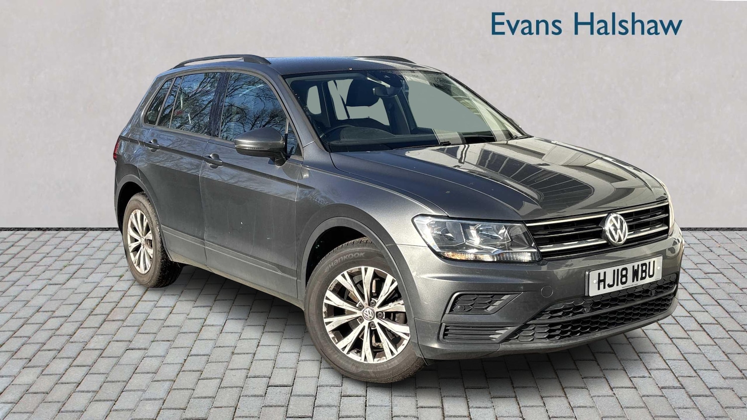 Used Volkswagen Tiguan 2018 for sale - 76610655: Photo 1