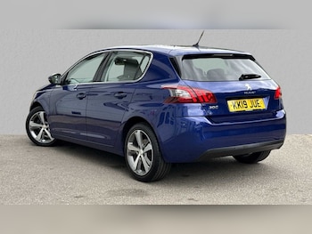 Used Peugeot 308 2019 for sale - 75316725: Photo