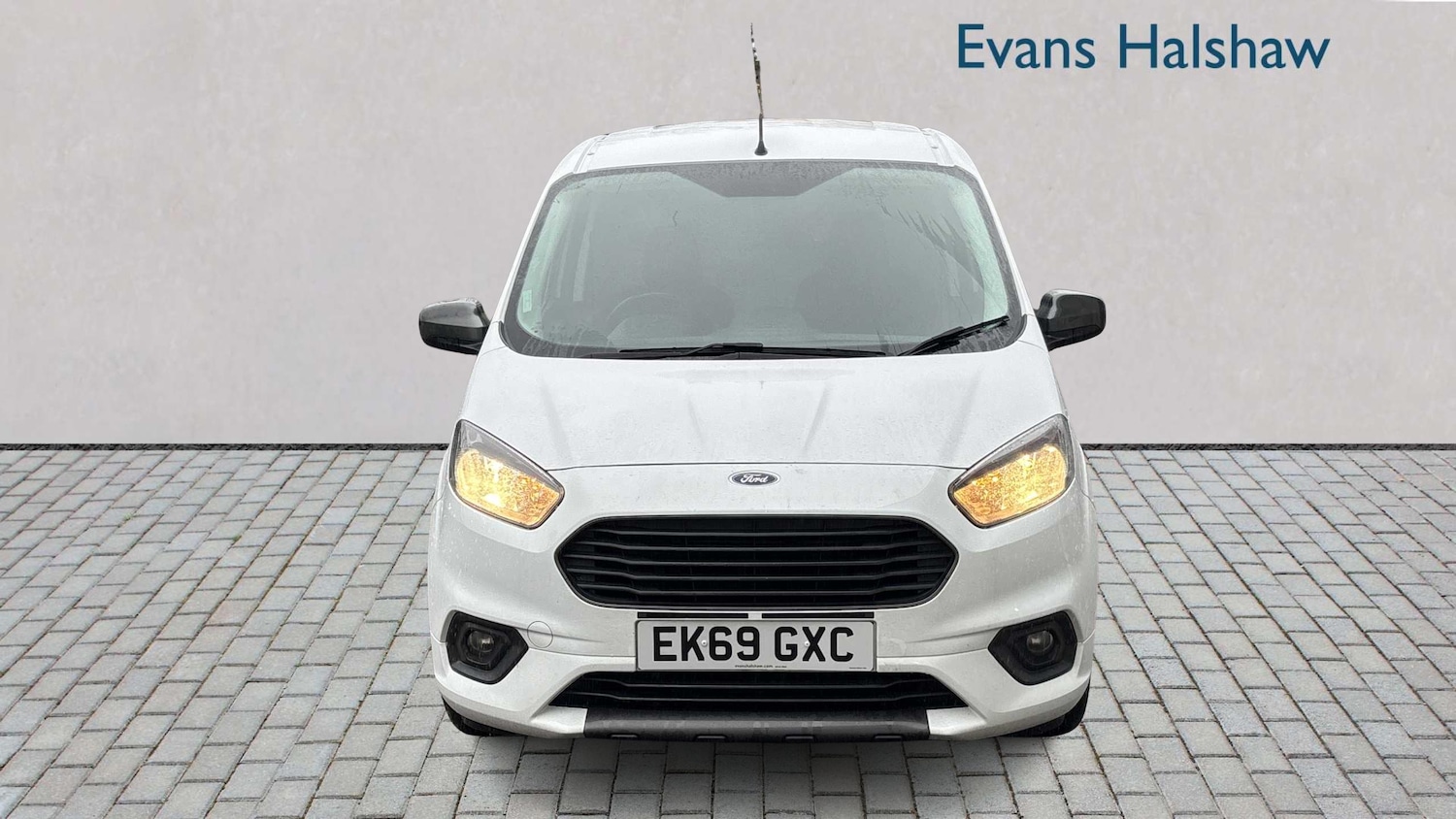 Used Ford Transit Courier 2019 for sale - 77000171: Photo 5