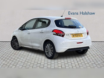 Used Peugeot 208 2019 for sale - 76390776: Photo