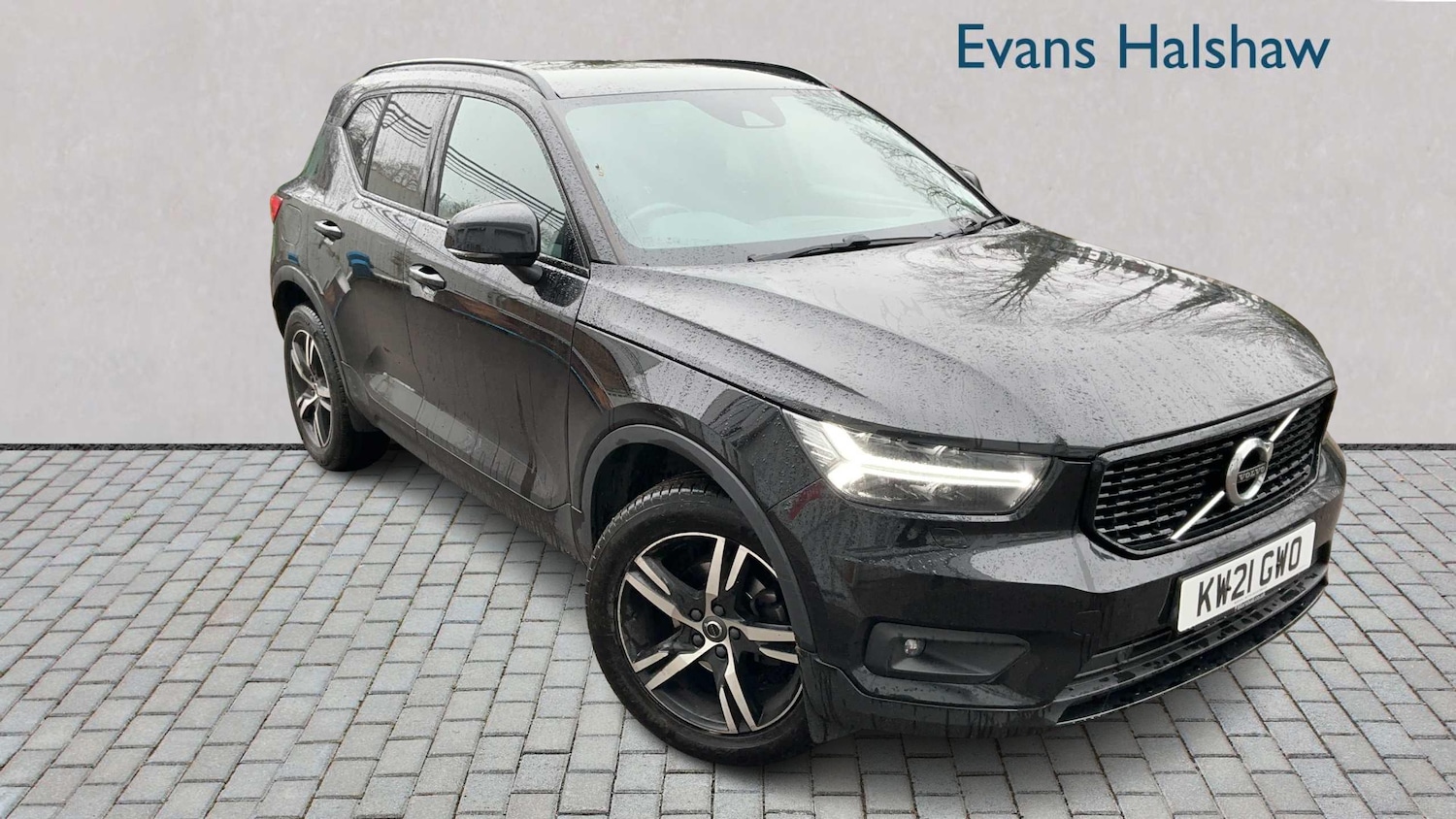 Used Volvo XC40 2021 for sale - 77601430: Photo 1