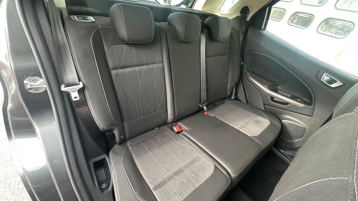 Used Ford Ecosport 2018 for sale - 76564429: Photo 11