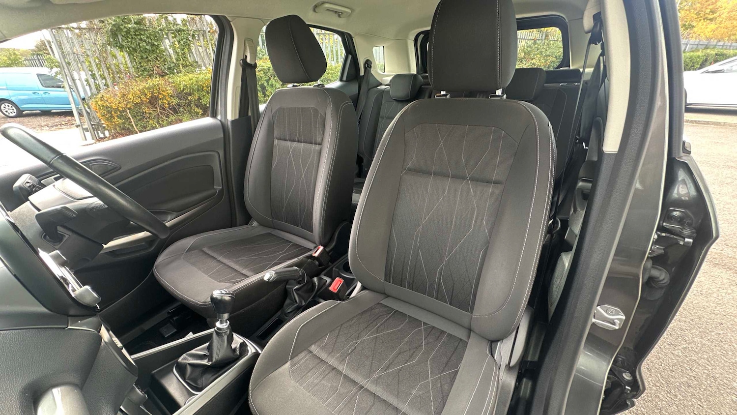 Used Ford Ecosport 2018 for sale - 76564429: Photo 12