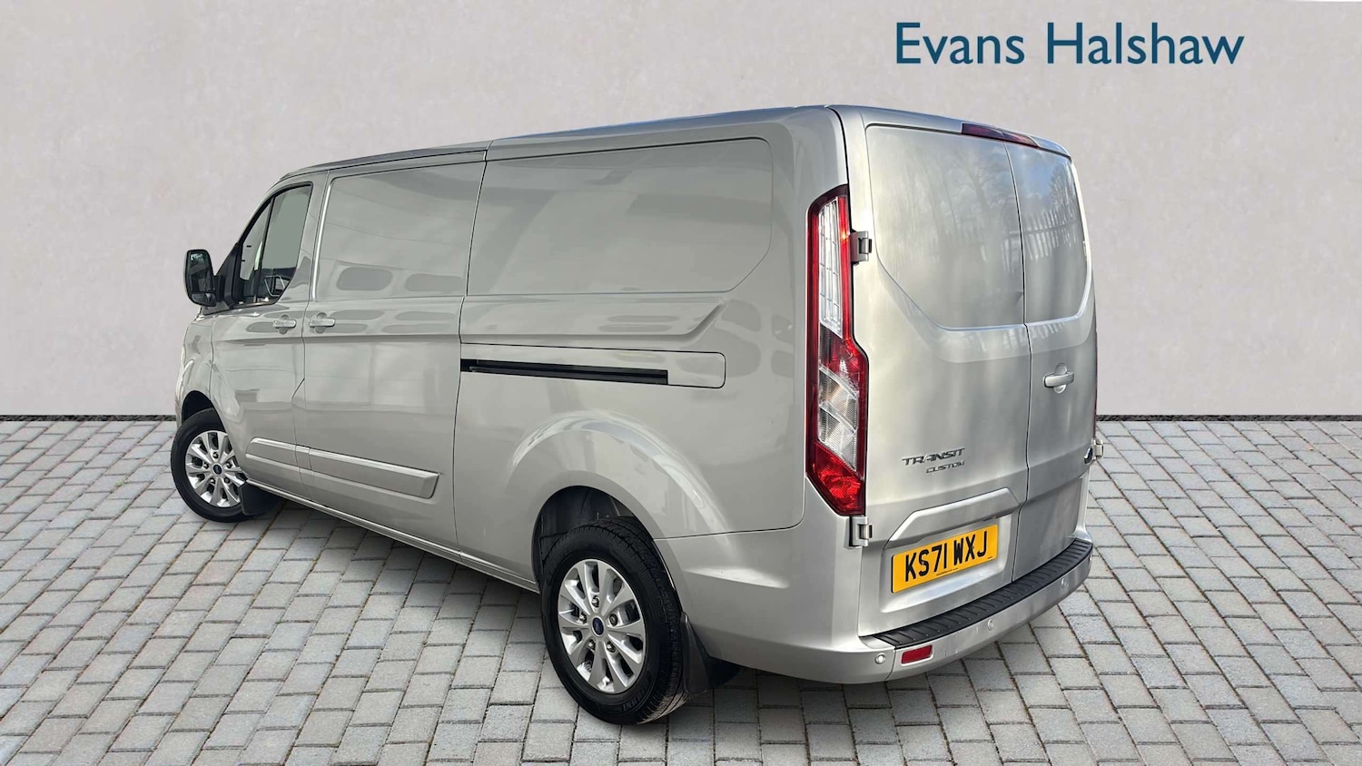 Used Ford Transit Custom 2022 for sale - 77827389: Photo 2