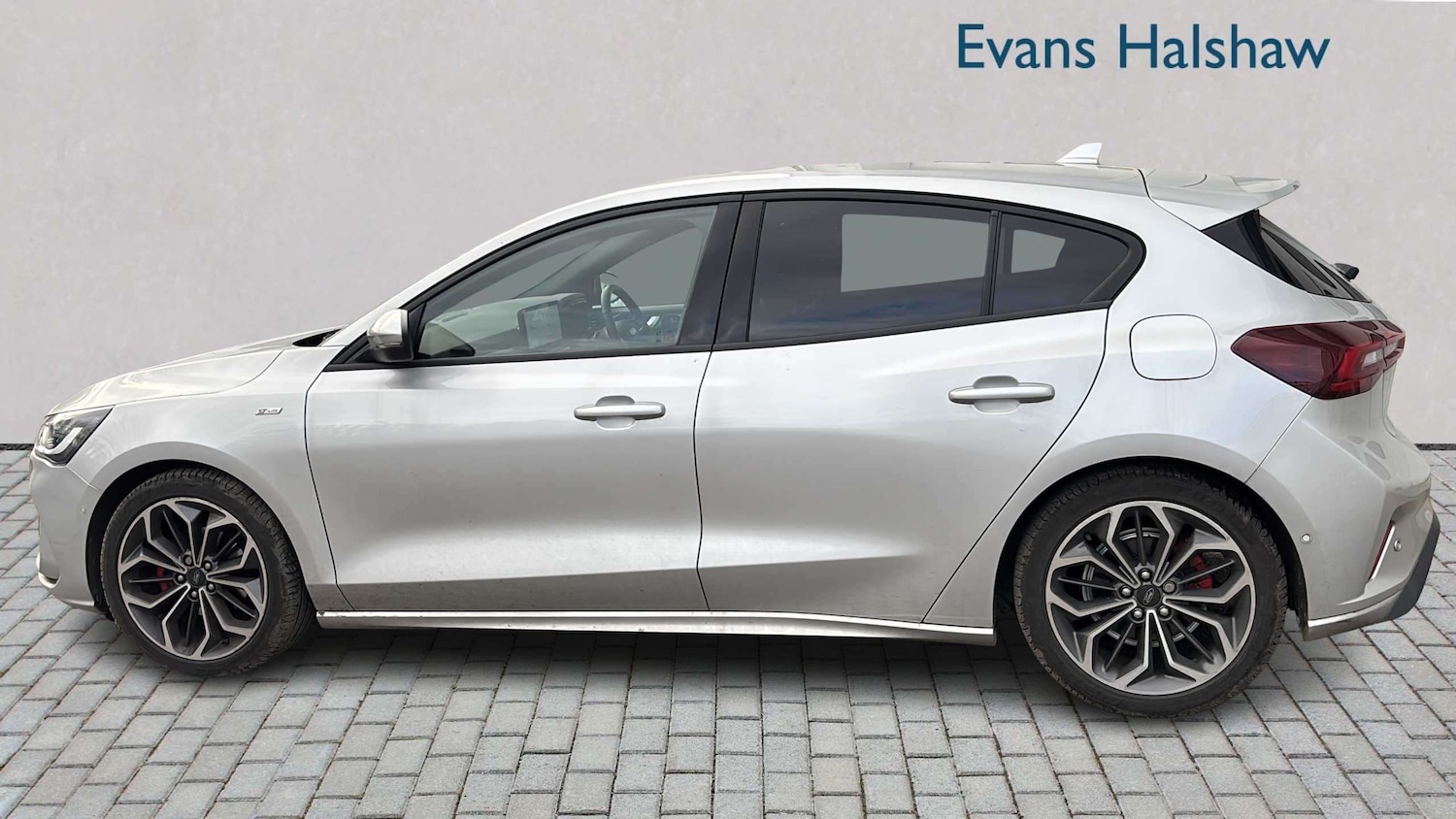 Used Ford Focus 2024 for sale - 77842237: Photo 3