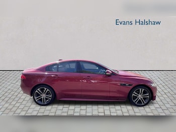 Used Jaguar XE 2016 for sale - 79499531: Photo