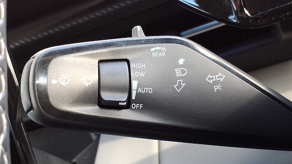 Used Ford Explorer 2024 for sale - 76176925: Photo 26
