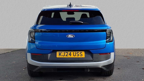 Used Ford Explorer 2024 for sale - 76176925: Photo 3