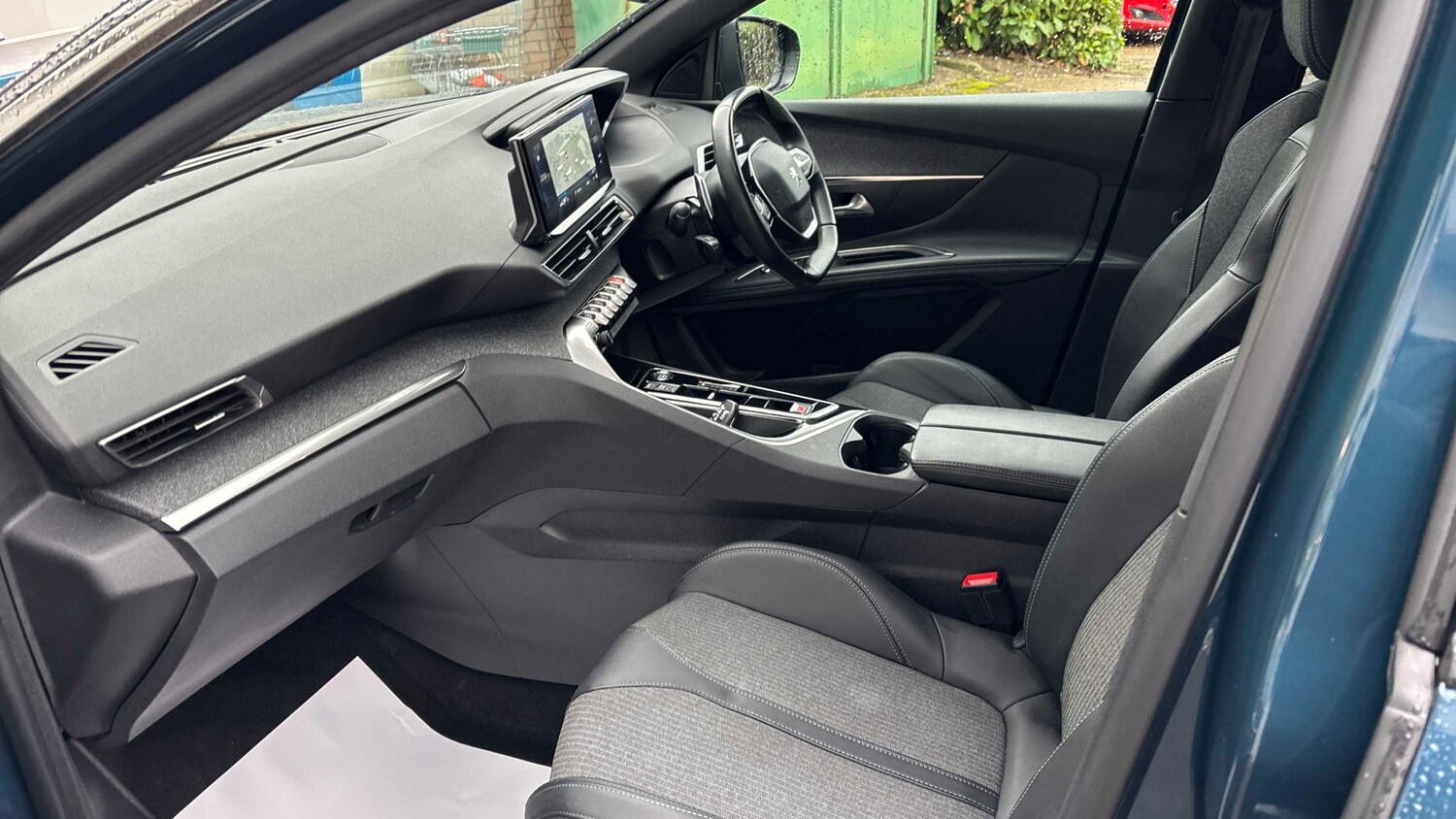 Used Peugeot 3008 2023 for sale - 77011119: Photo 12