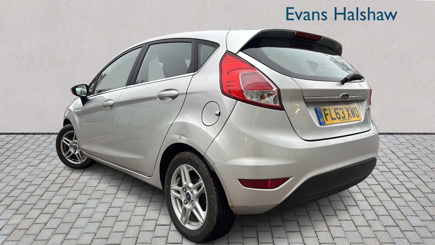 Used Ford Fiesta 2013 for sale - 77429013: Photo 2